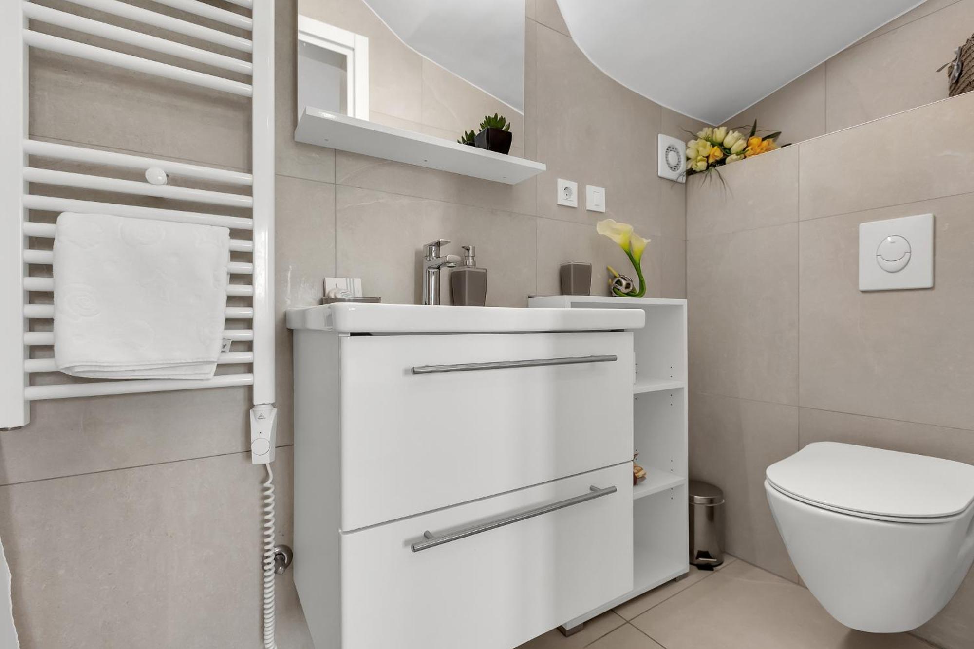 City Center Apartment Dvor Kalalarga マカルスカ エクステリア 写真
